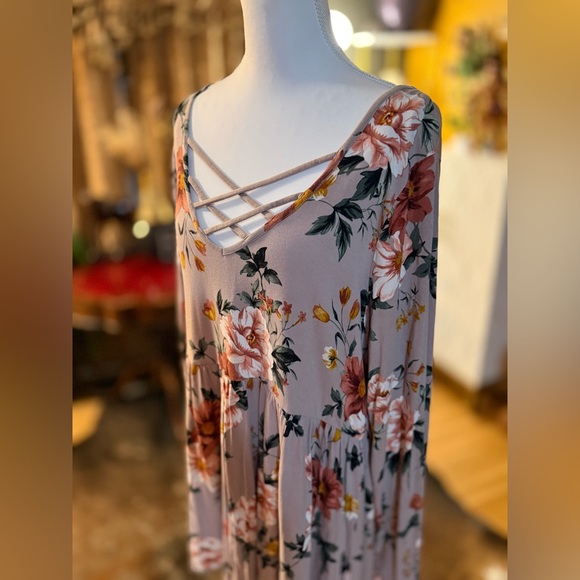 Torrid Super Soft Knit 0 - Picture 2 of 4